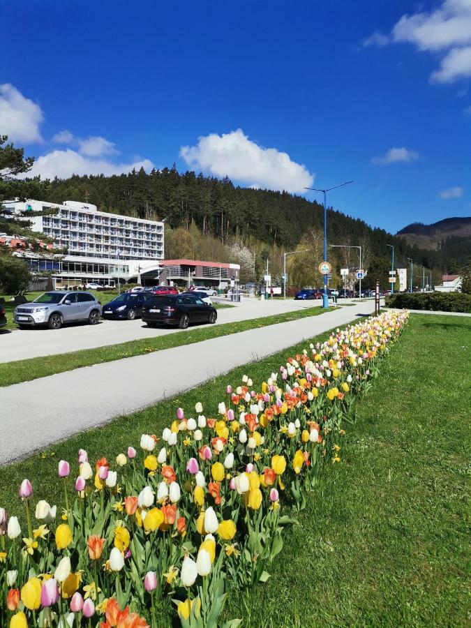 Apartman Family S Vyhladom Na Choc Lúčky 外观 照片